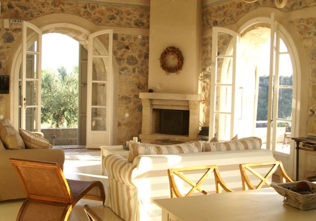 Apartamento Katikies Manis Kardamyli Exterior foto