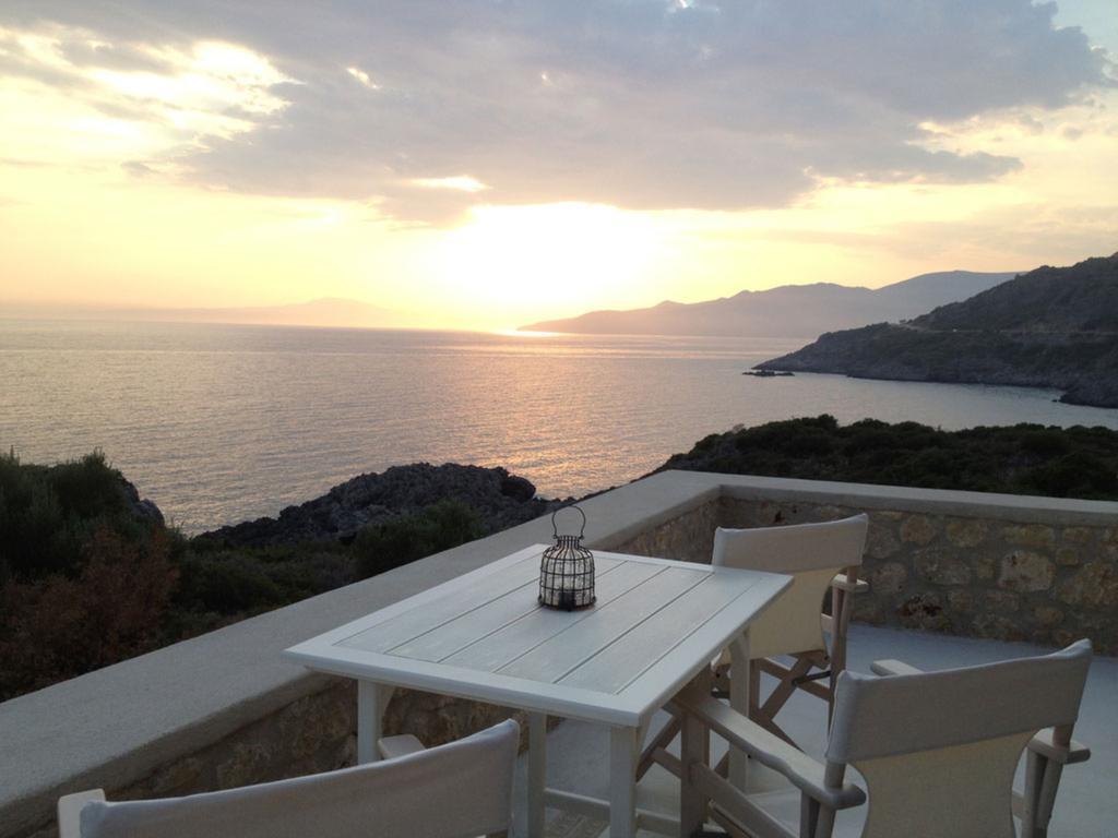Apartamento Katikies Manis Kardamyli Exterior foto