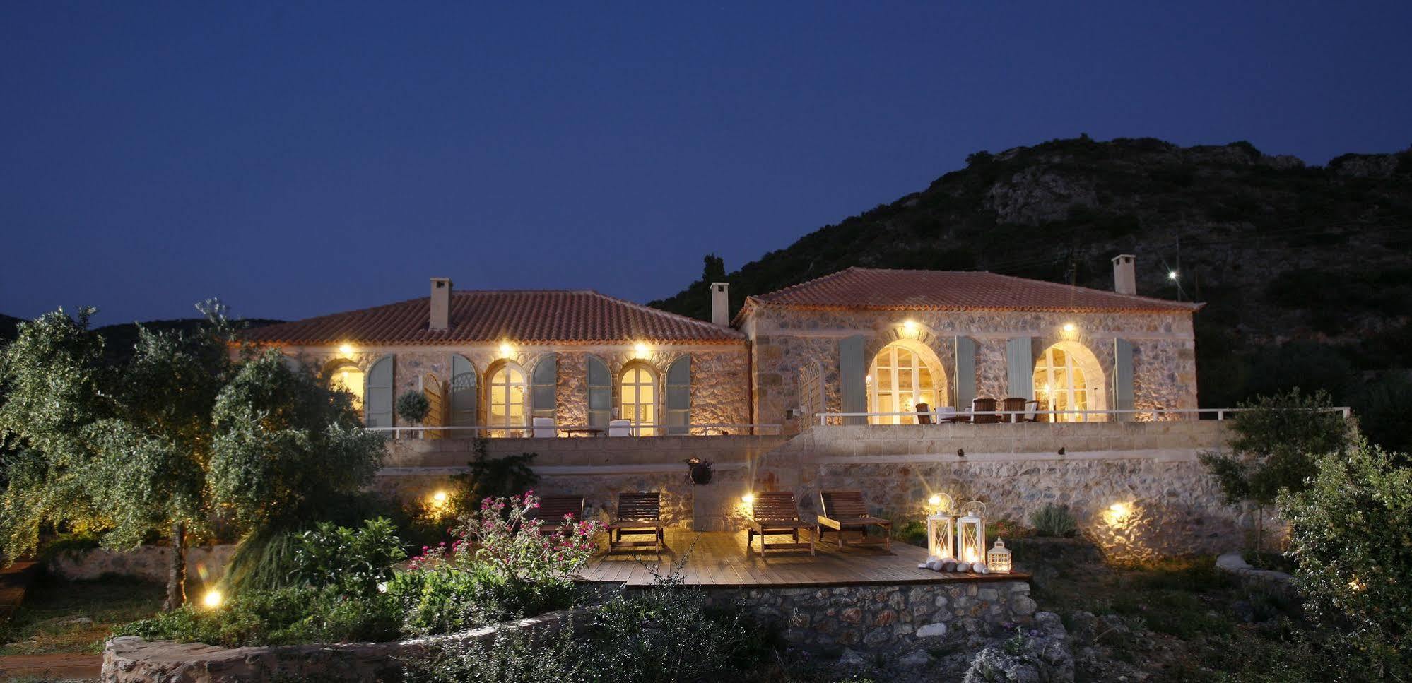 Apartamento Katikies Manis Kardamyli Exterior foto