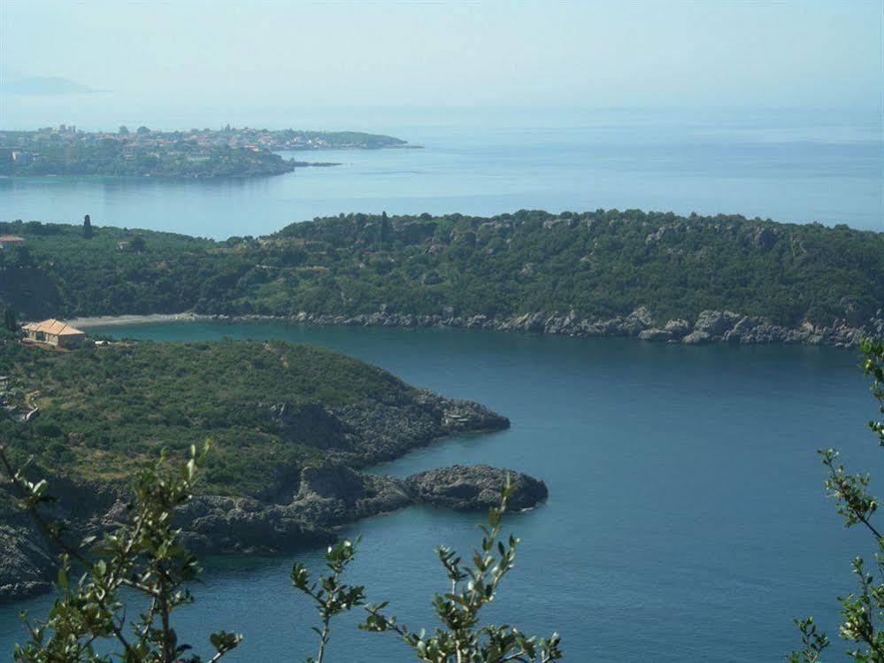 Apartamento Katikies Manis Kardamyli Exterior foto